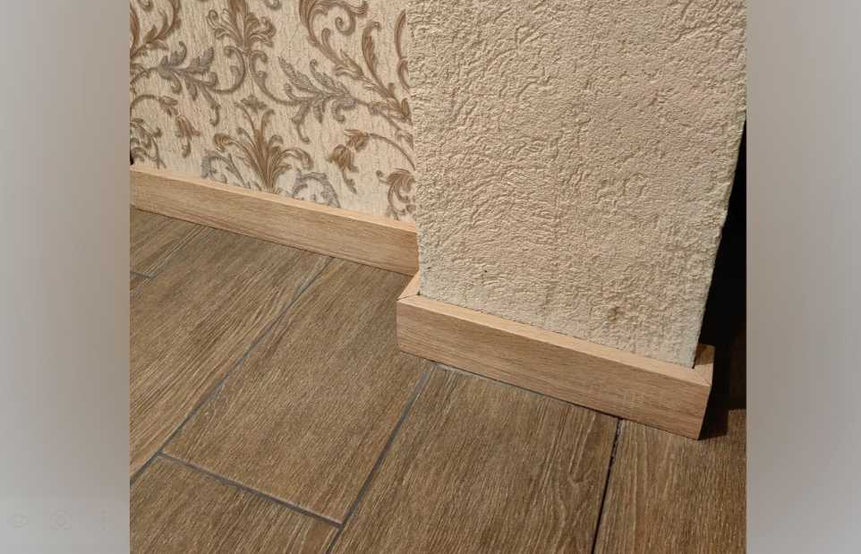 Плинтус МДФ Лука Пл 80МДФ.2400.Point line 24048 Дуб небраска