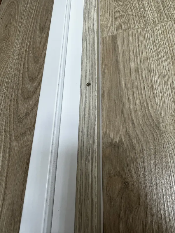 Порог угловой ПУ 03.1800.085 Клен