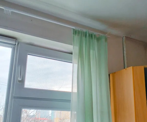 Карниз U-образный 1 ряд алюмин. Бриз МАГЕЛЛАН 4,0м