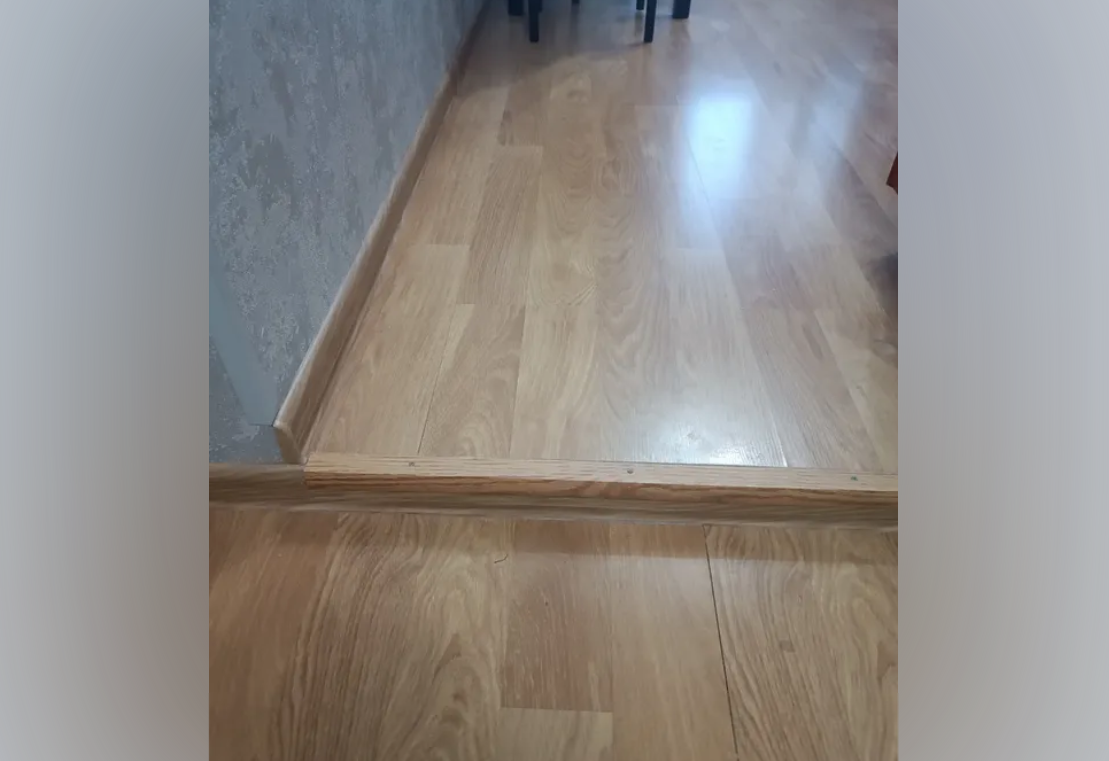 Порог угловой ПУ 04.900.085 Клен