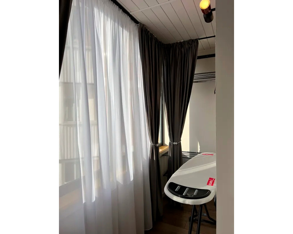 Карниз трехрядный алюминиевый ТРЭК УЮТ 2,2м Черный