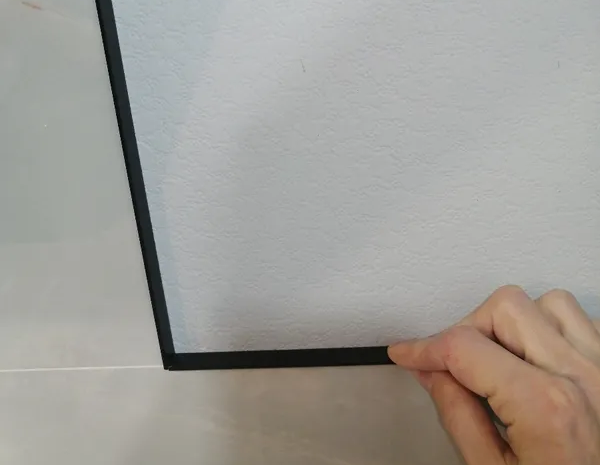 Профиль из нержавеющей стали L-образный Alumacer 10мм 2,6м Синий полированный