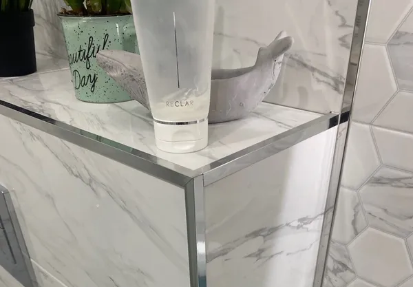 Профиль окантовочный ПУ 30НСВ(304).2700.001 2,7 м Серебро