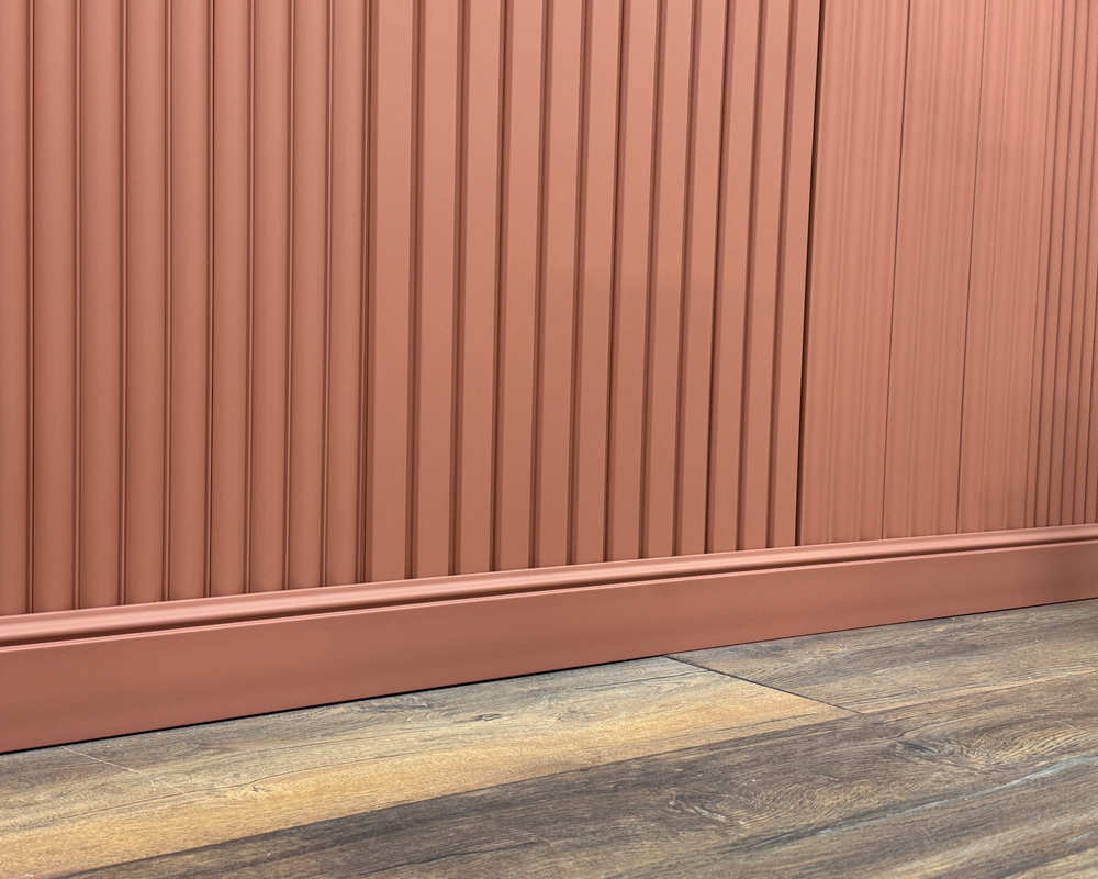 Плинтус СОЛИД 1 UHD 02/60 60*13*2000 Белый под покраску