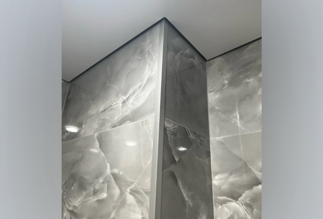 Угол наружный алюминиевый Уп 12-27.02лп