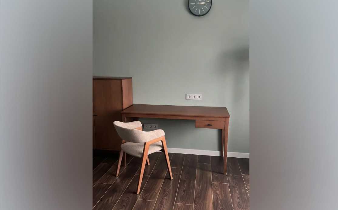 Плинтус МДФ Лука Пл 100-1МДФ.2400.Point line 24016