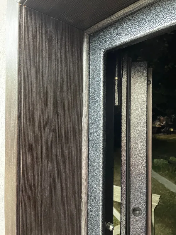 Галтель ПВХ LEMAL 14х14мм. 2,5м. 0074