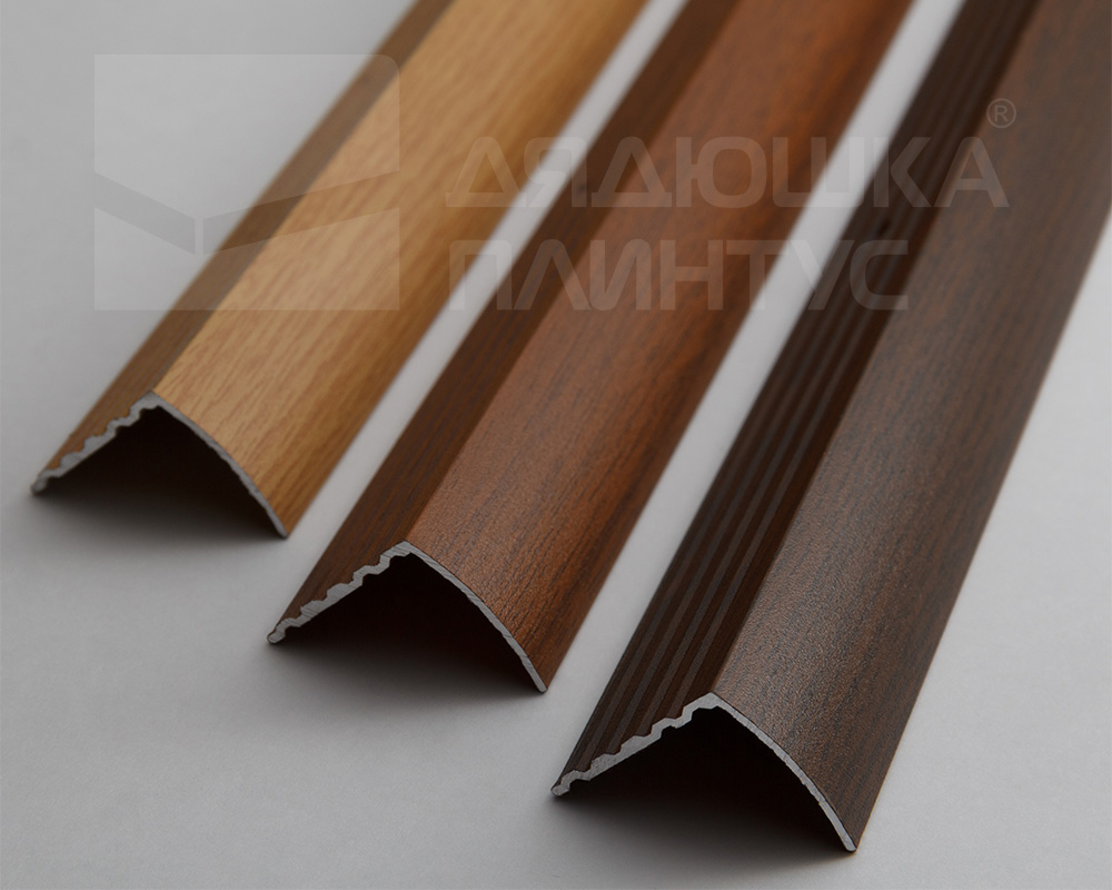 Порог угловой ПУ 04.1800.083 Бук