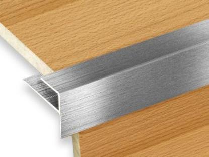 Профиль угловой ПУ 15.2700.201л Серебро