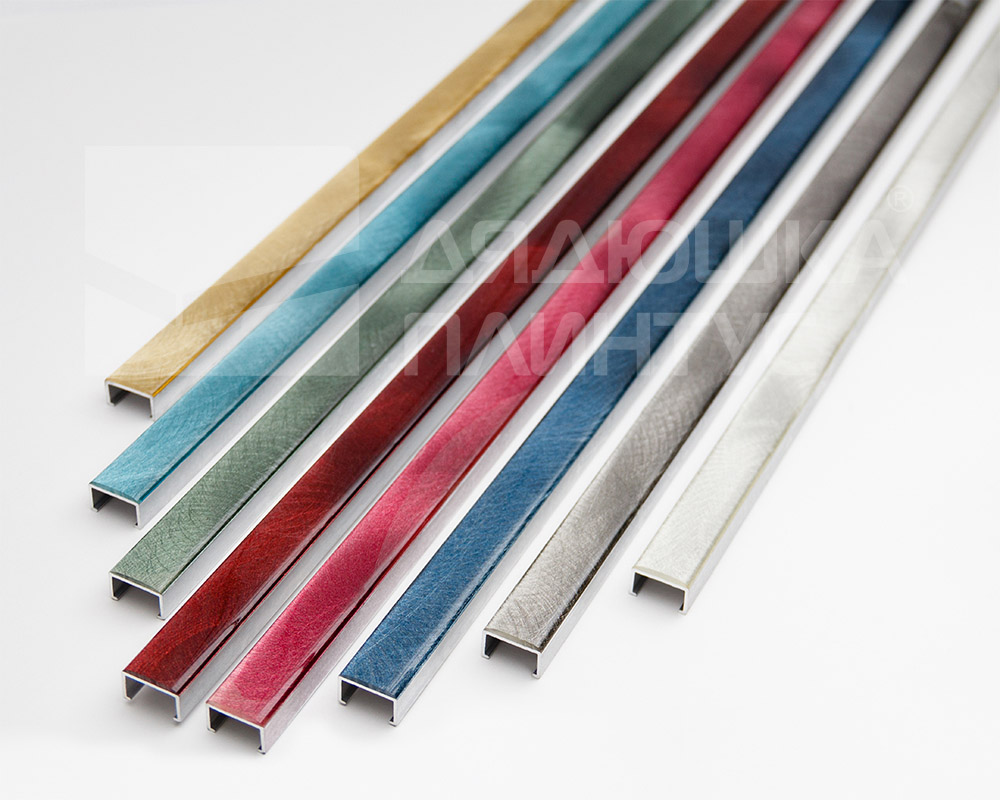 Профиль алюминиевый П-образный Alumacer 8*10мм 2,4м Красный