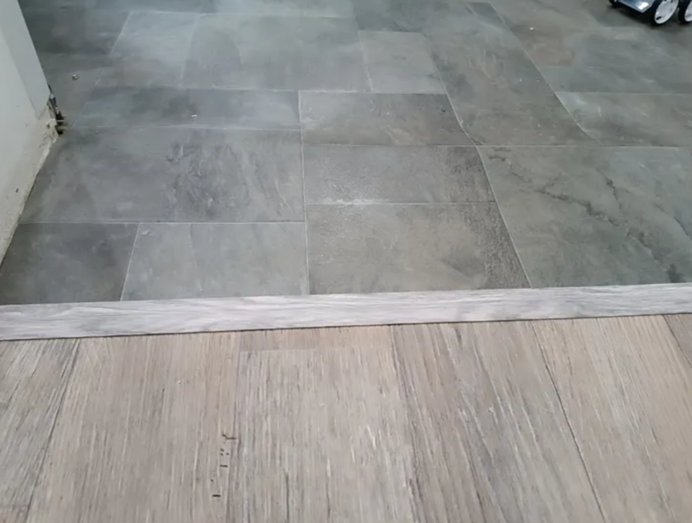 Самоклеящийся порог ЛС 35.2700.4021 Венге танзанский