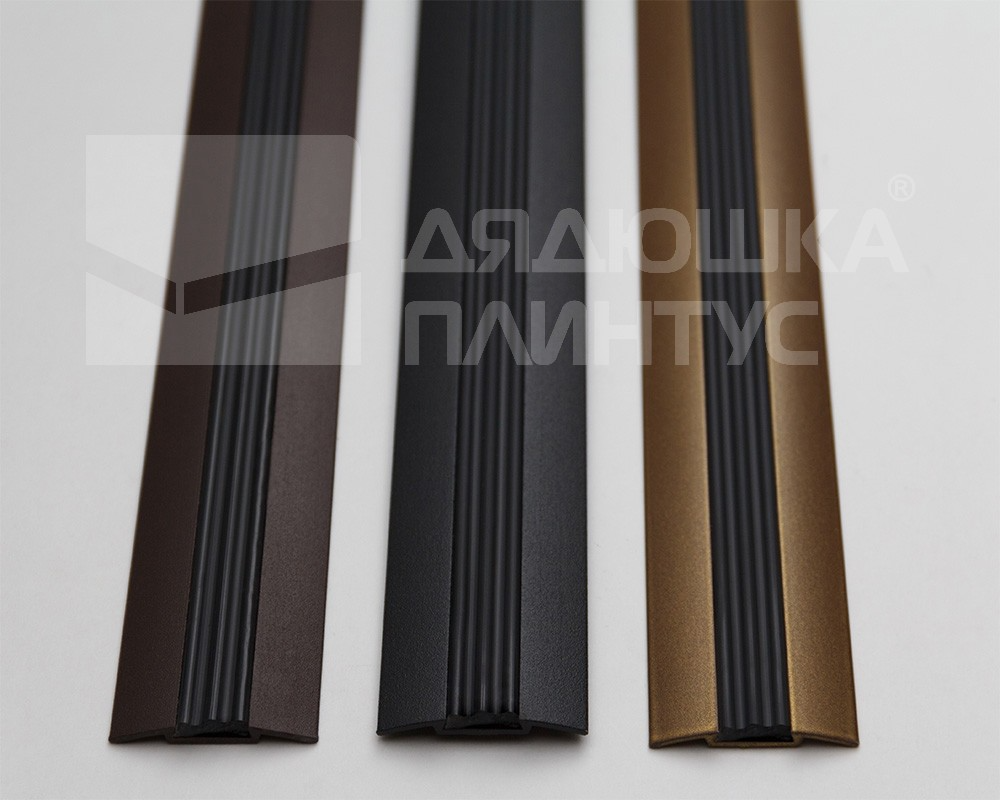 Порог одноуровневый ПС 08.2700.15 Черный