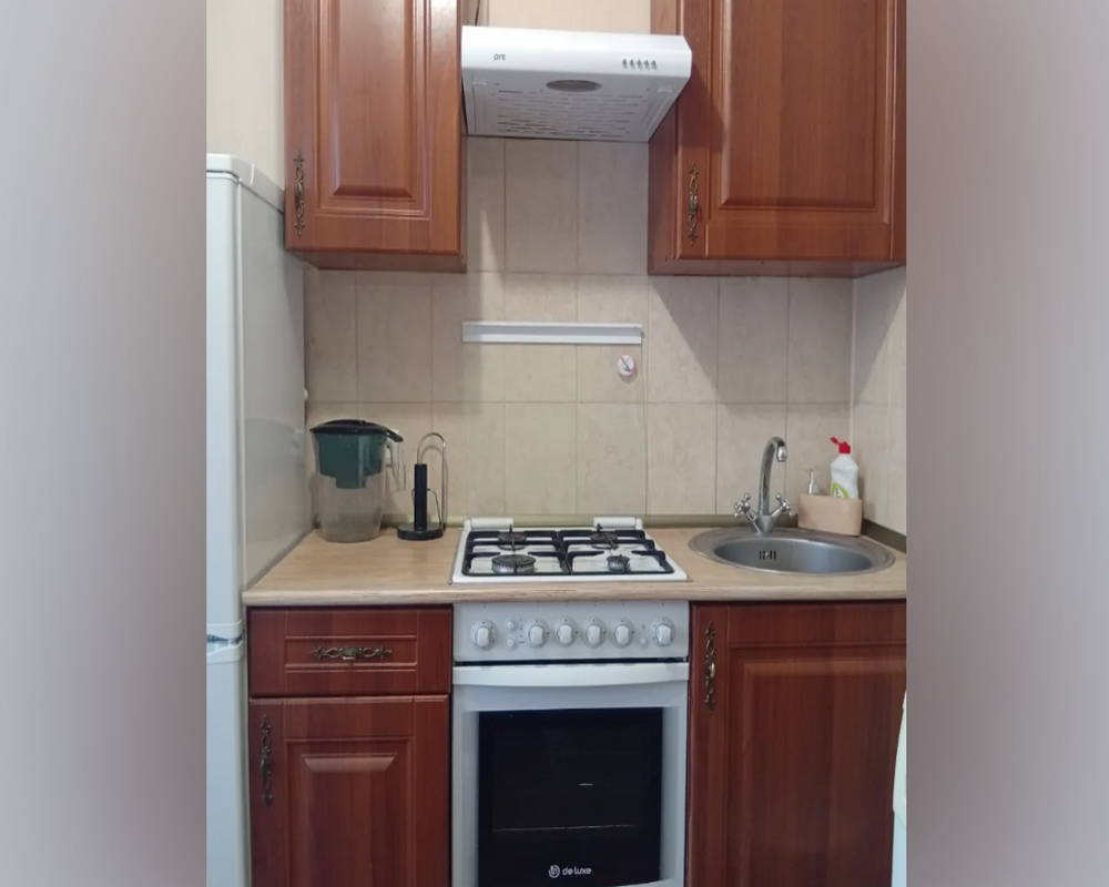 Плинтус для столешниц гладкий Алюминий Волшебная палочка 30*30 3,05м Бронза