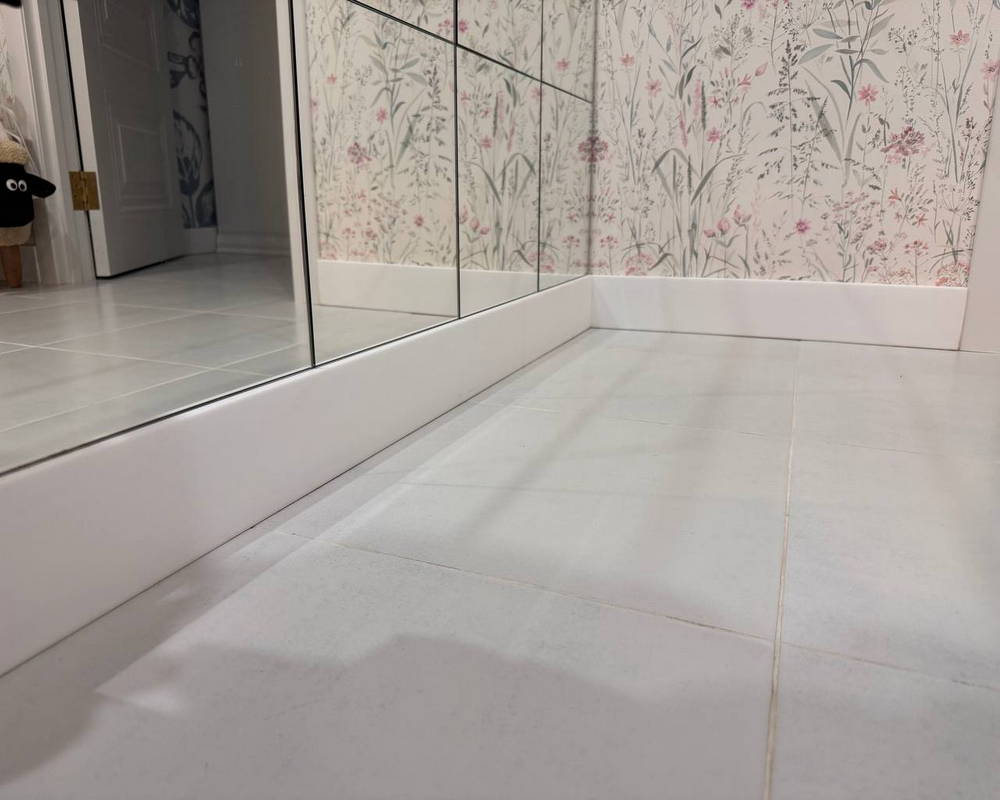 Плинтус СОЛИД 1 UHD 17/80CL 2,0 м Белый c LED рассеивателем