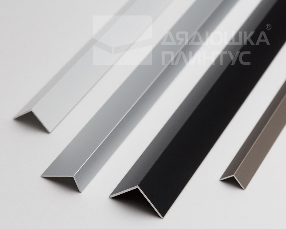 Профиль угловой Волшебная палочка Expert MSUPE 04-27.2700.16 15*15мм 2,7м Белый