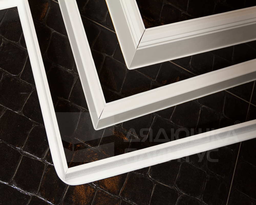 Плинтус ХДФ Dollken Cubu Flex Life 80мм х 2,5 м 1246 Серебро платинум