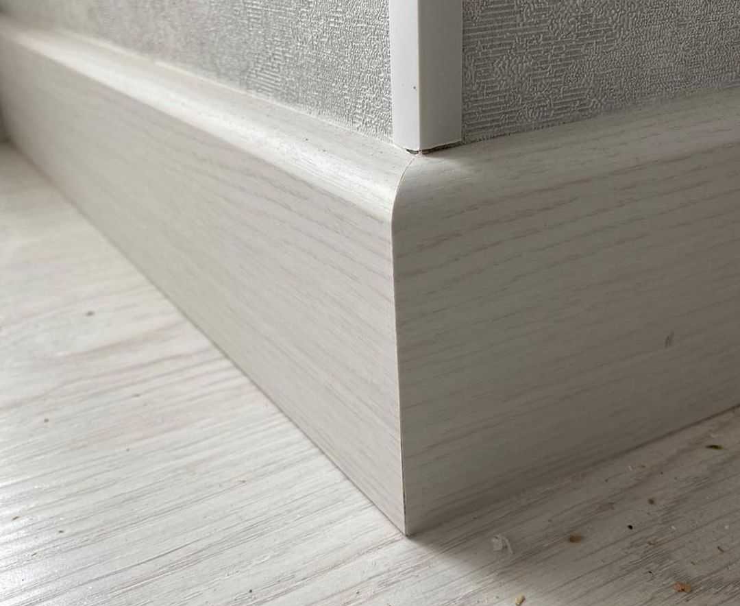 Плинтус МДФ Лука Пл 80МДФ.2400.Point line 24049 Дуб прованс