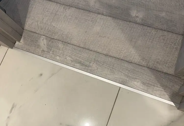 Алюминиевый  профиль ПТ-13 (660)  серебро/мат 2,7 м.