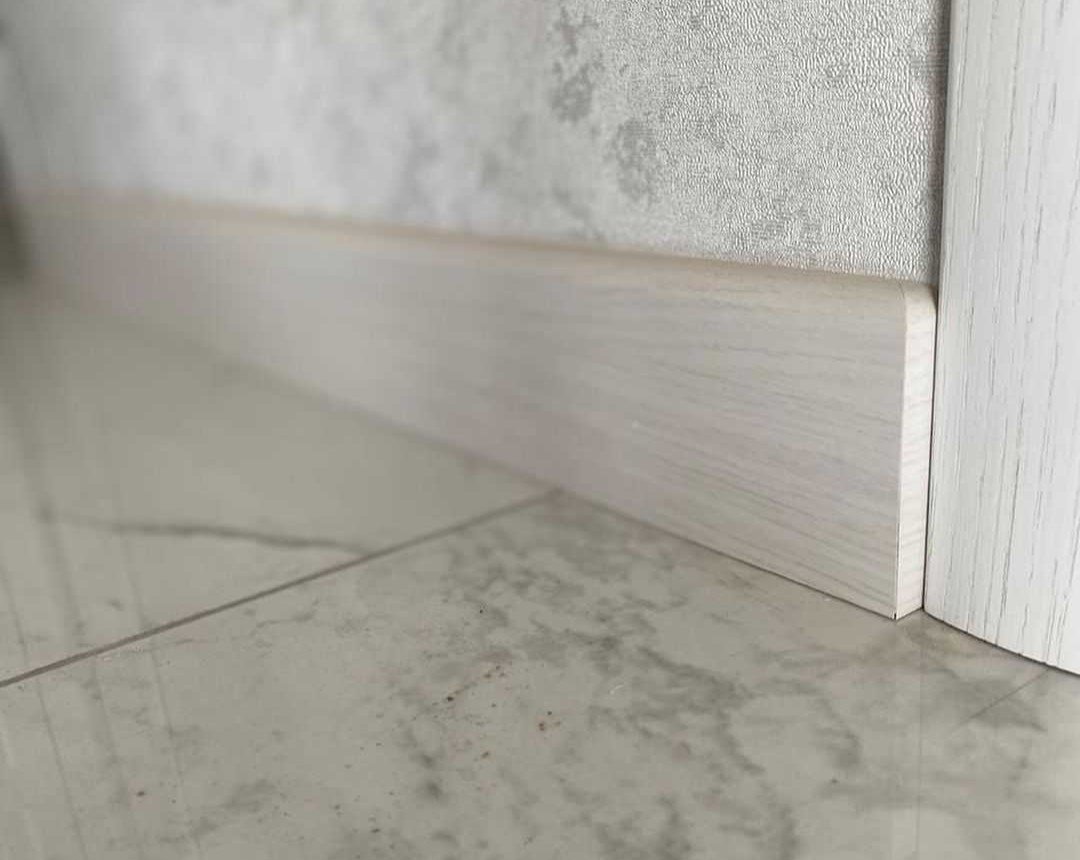 Плинтус МДФ Лука Пл 80МДФ.2400.Point line 24049 Дуб прованс