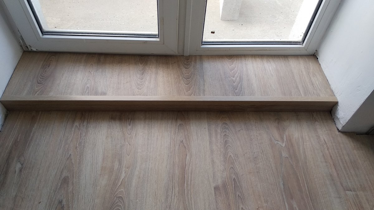 Профиль угловой ПУ 15.2700.201л Серебро