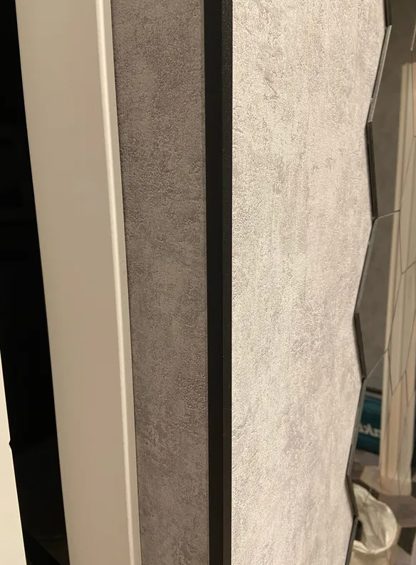 Профиль угловой Волшебная палочка Expert MSUPE 06-27.2700.15 20*20мм 2,7м Черный