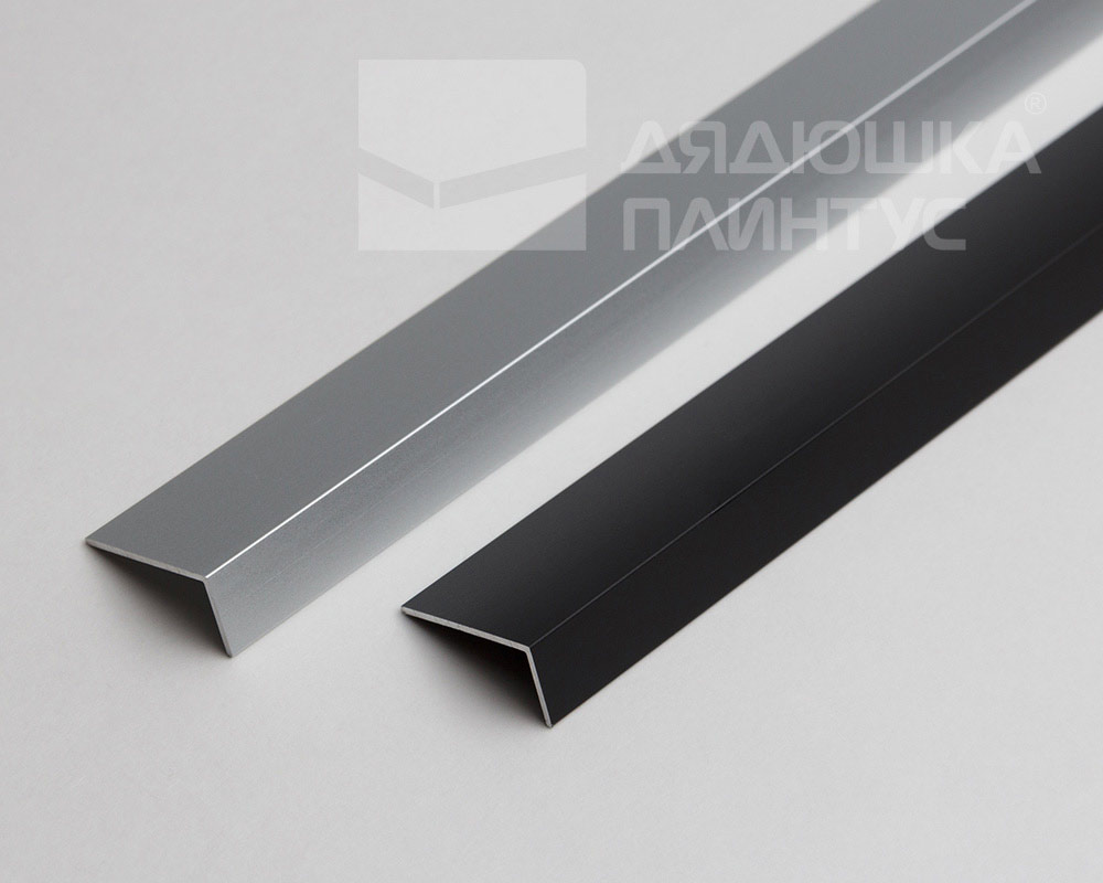 Профиль угловой Волшебная палочка Expert MSUPE 05-27.2700.15 20*10мм 2,7м Черный