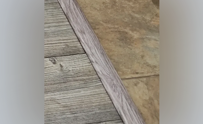 Самоклеящийся порог ЛС 35.2700.4021 Венге танзанский