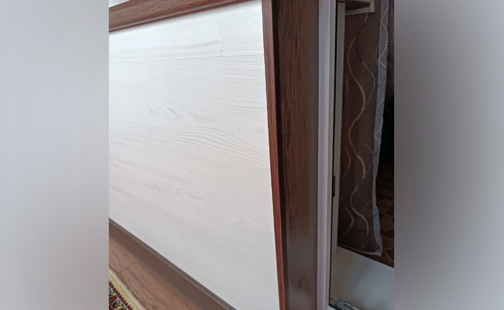 Угол декоративный 20х20 Уп 06-27.2700.595 Дуб венге