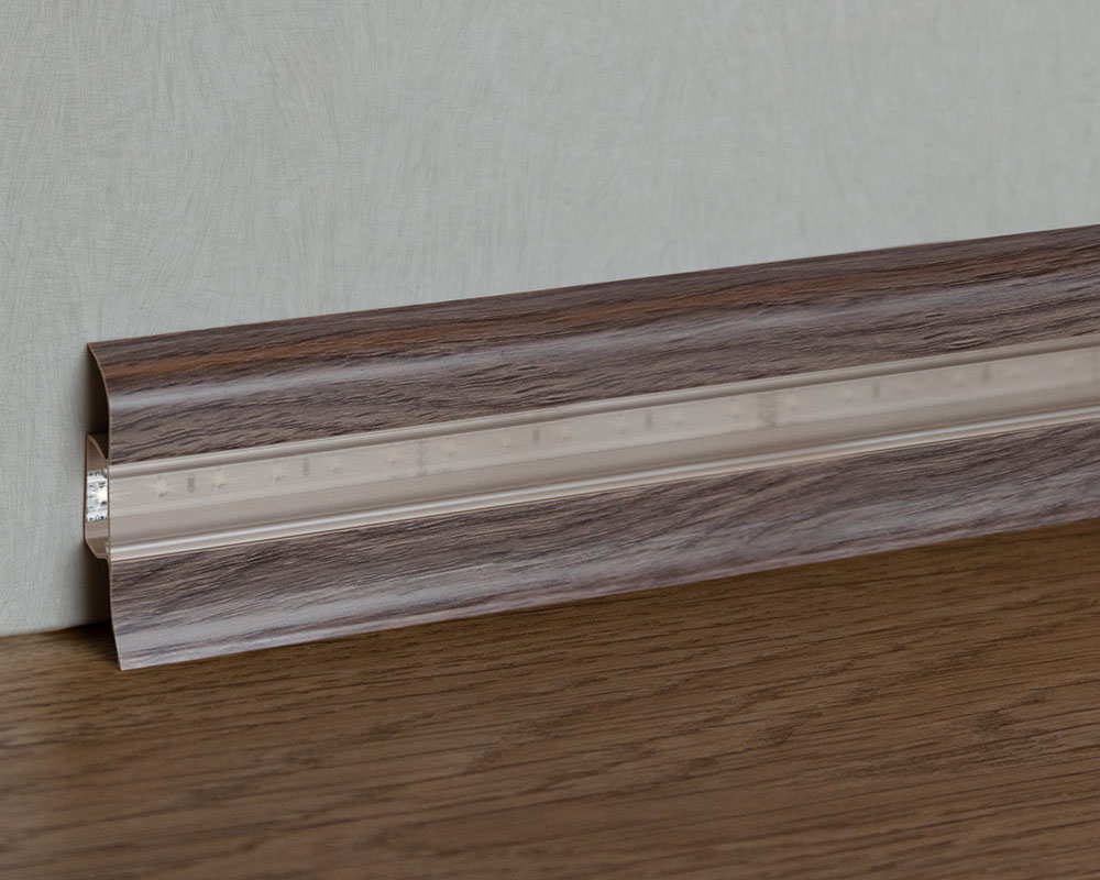 Плинтус ПВХ с кабель-каналом Рико Лео 114 Клен высокогорный