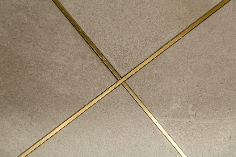 Профиль окантовочный ПК 01-12.01лп Серебро полированое