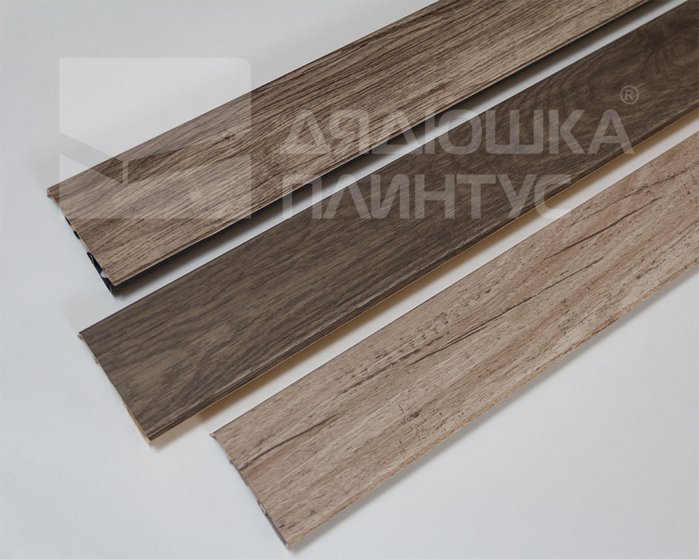 Плинтус ПВХ Cezar матовый с мягким краем HI-LINE PRESTIGE 089