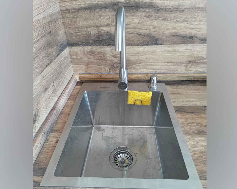 Плинтус для столешниц прямоугольный ПВХ Волшебная палочка 25*12мм 3м 2075 Дуб кера