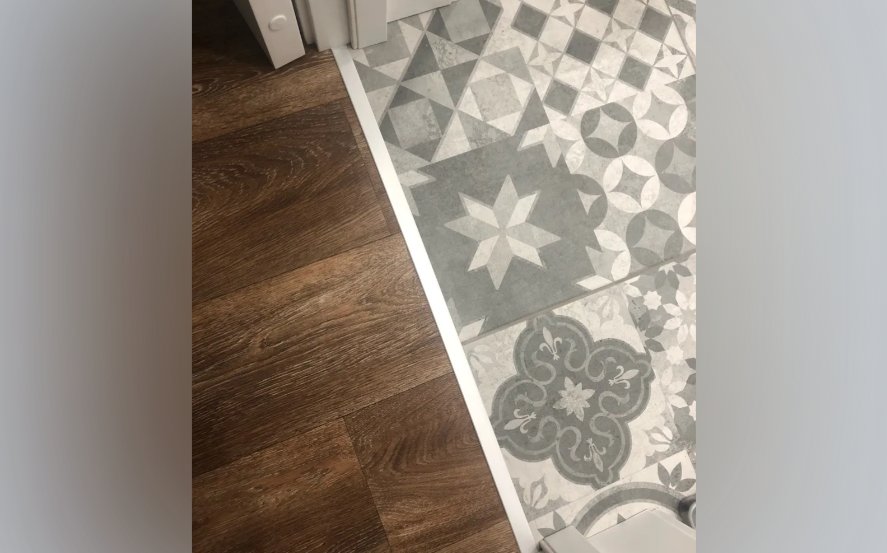 Порог одноуровневый ПС 11.2700.216 Белый