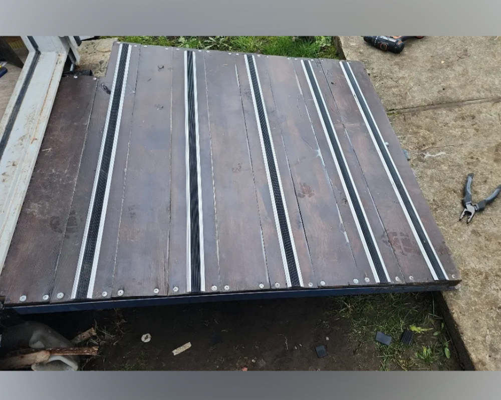 Порог одноуровневый ПС 08.900.03 Шоколад