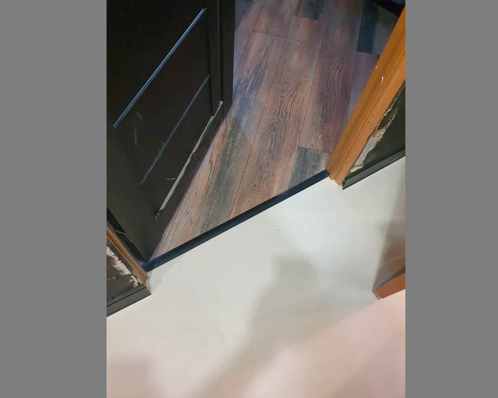 Порог одноуровневый ПС 04-3.1800.091 Дуб темный