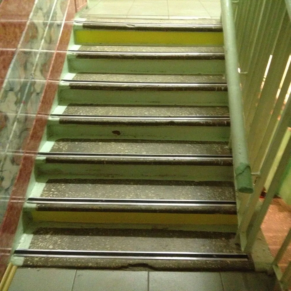 Порог одноуровневый ПС 08-1.1800.04л Бронза