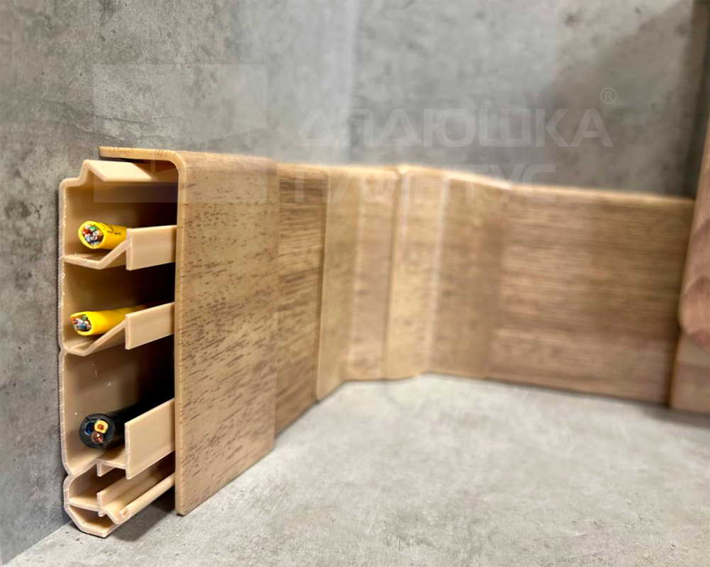 Крышка плинтусного кабельного канала GraceElectro, 20x80 мм, 2м. Белый