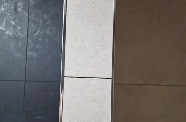 Профиль для кафеля внешний 10мм 2,7м нерж сталь MSK 10NSP.2700.001