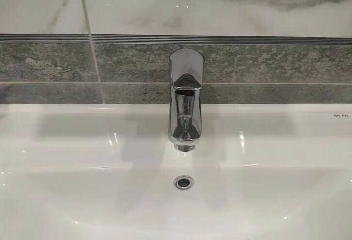 Бордюр для ванны акриловый Волшебная палочка П12 750*12*12 мм левый