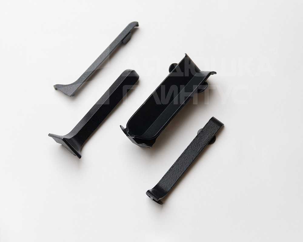 Заглушка для ПЛ-60 (лев) черный муар.