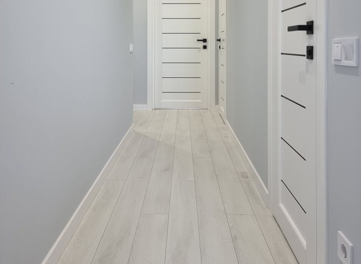 Плинтус ДЮРОПОЛИМЕР HI WOOD W40V1 40мм х 10мм х 2,0м.