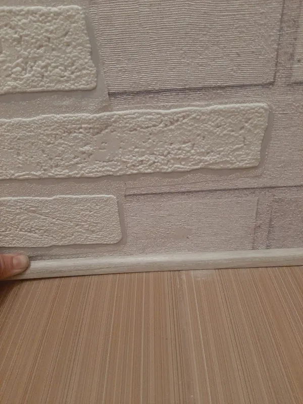 Галтель ПВХ LEMAL 14х14мм. 2,5м. 0102