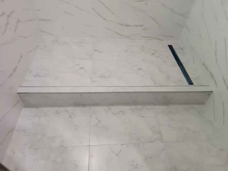 Профиль окантовочный К 12НСБ(304).2700.042 2,7 м Шампань