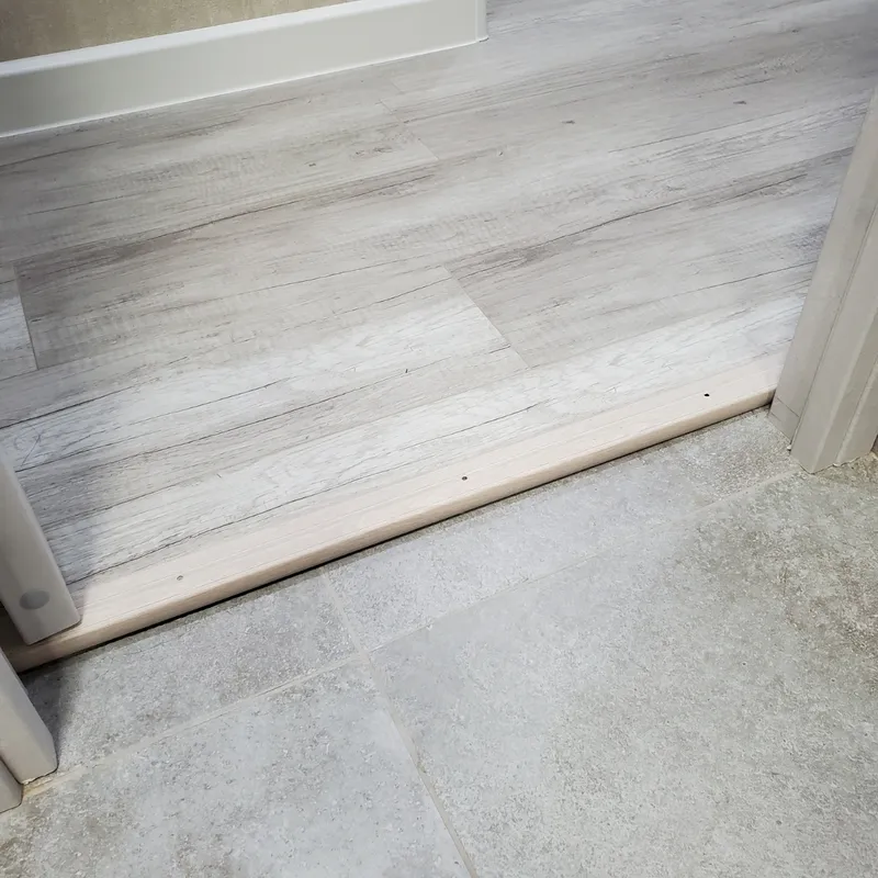 Порог угловой ПУ 06.1800.085 Клен