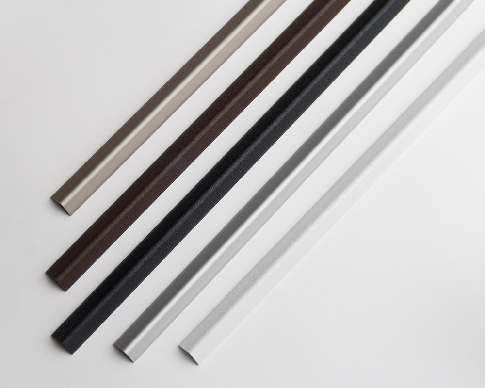 Угол наружный алюминиевый УО 01-27.2700.020