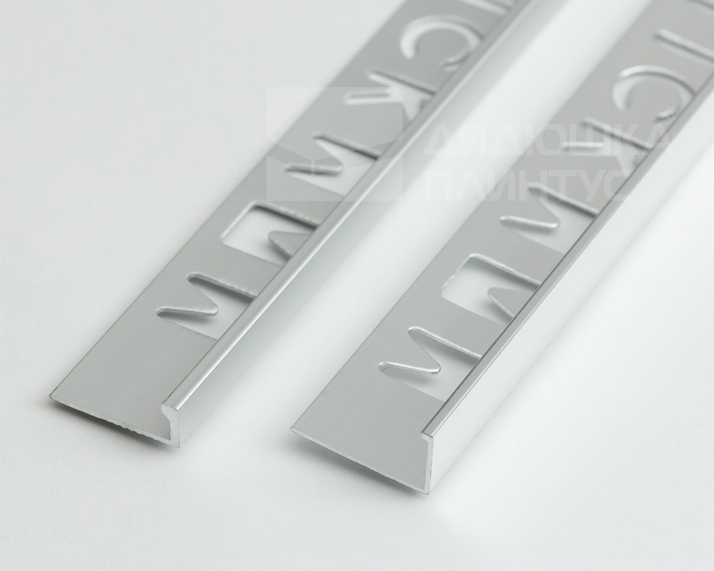 Профиль окантовочный Волшебная палочка MSPK 01.2700.01P 10мм 2,7м Серебро Полированое