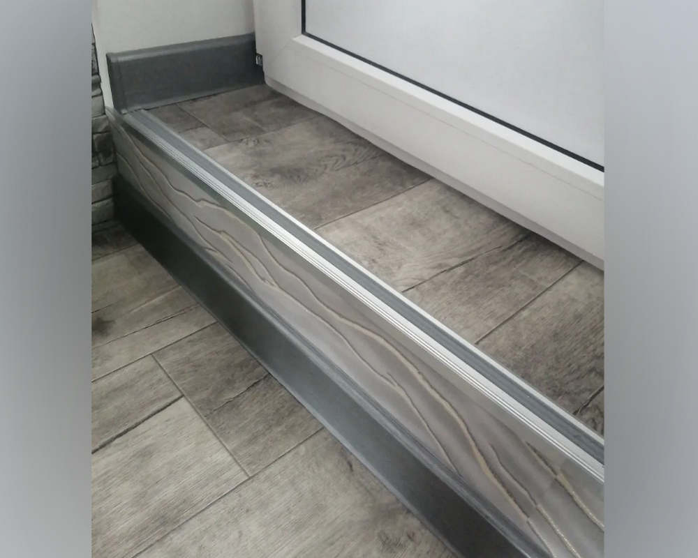 Порог одноуровневый ПС 08.900.04л Бронза анод