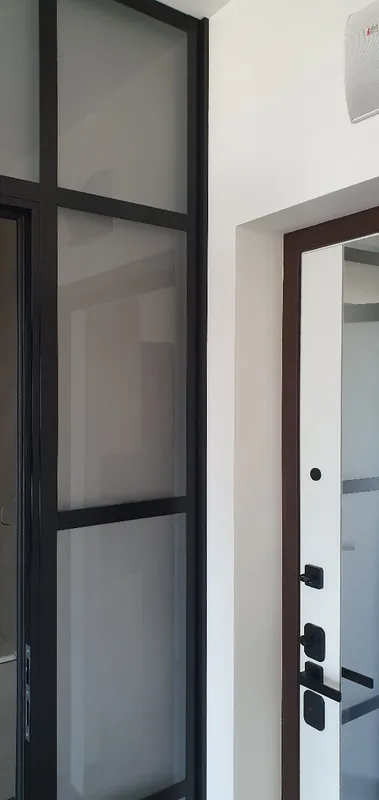 Угол декоративный 40х20 Уп 14-27.2700.515 Черный