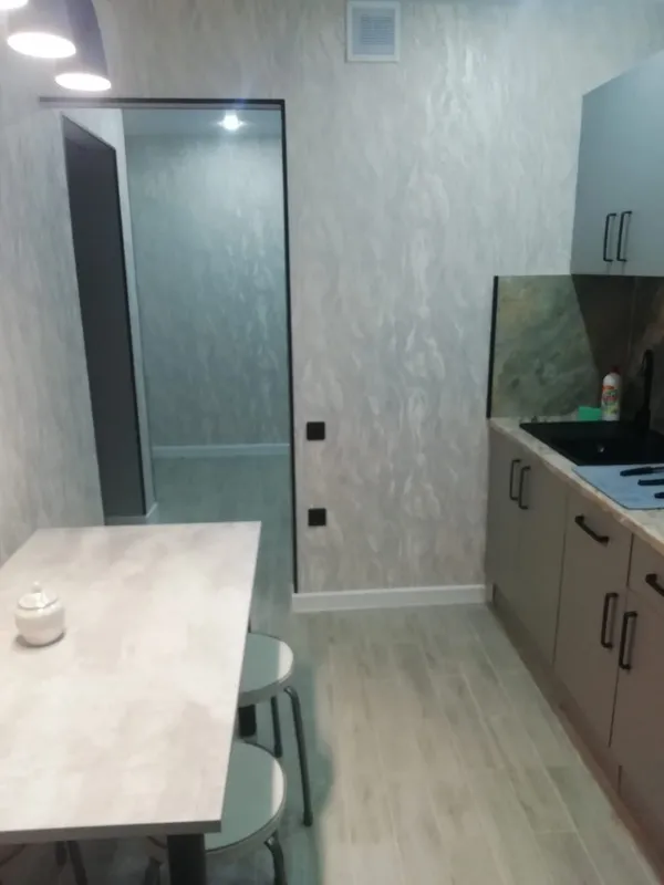 Угол наружный алюминиевый УО 04-27.2700.059